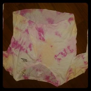 NWT!! PINK Victorias Secret t-shirt.